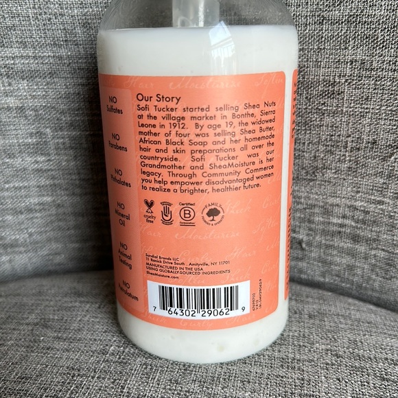 Shea Moisture Conditioner 13oz - Picture 2 of 3